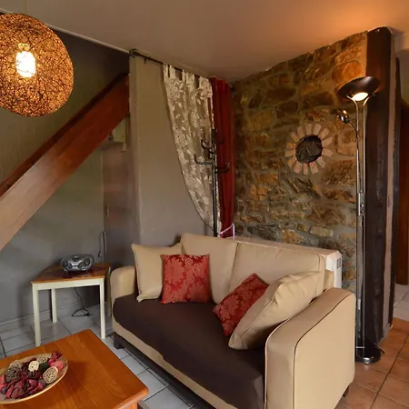 Charming, Very Well Kept Holiday House, Cleaning Included Vakantiehuis Stoumont